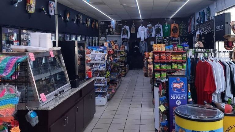 Near Houston- Gas Station with Subway Food Franchise For Sale !!