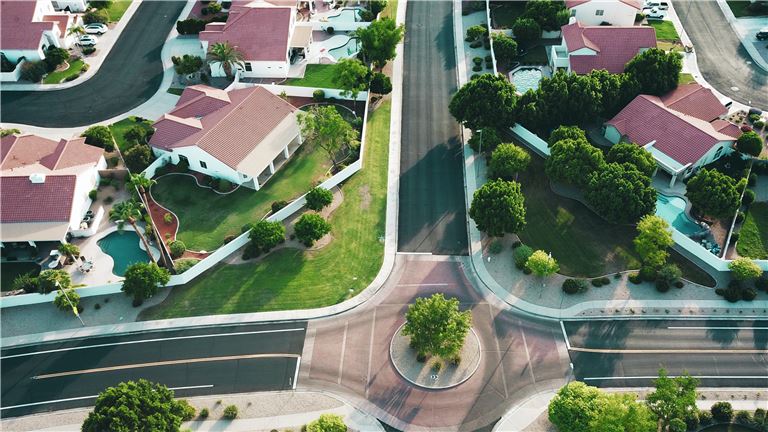 Specialized HOA Landscaping Business: $735,000 Sales; $237,000 SDE