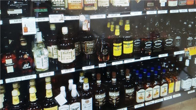 Big sale liquor shop with lease  in DFW area