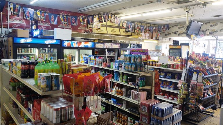 Market w/ Beer, Wine and Lotto - Cheap Rent, No NNN - Anaheim