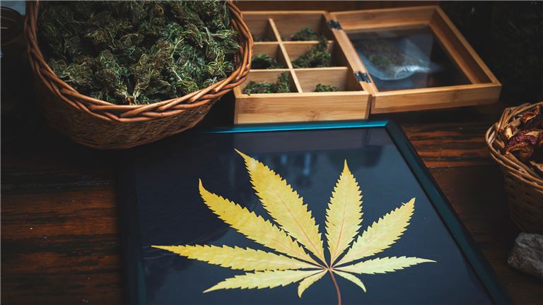 Turn-Key Retail Storefront &amp; Delivery Business For Sale (Lompoc, CA)