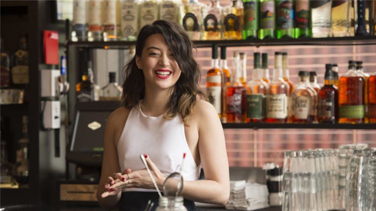 Popular Sports Bar &amp; Grill