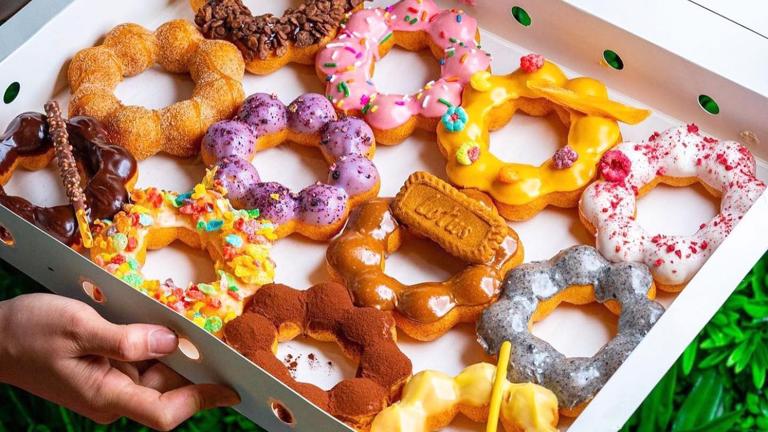 Popular Mochi Donut &amp; Korean Hotdog Shop