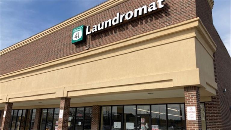JUST REDUCED- Lumberton, NC Laundry for Sale | For Sale in Lumberton