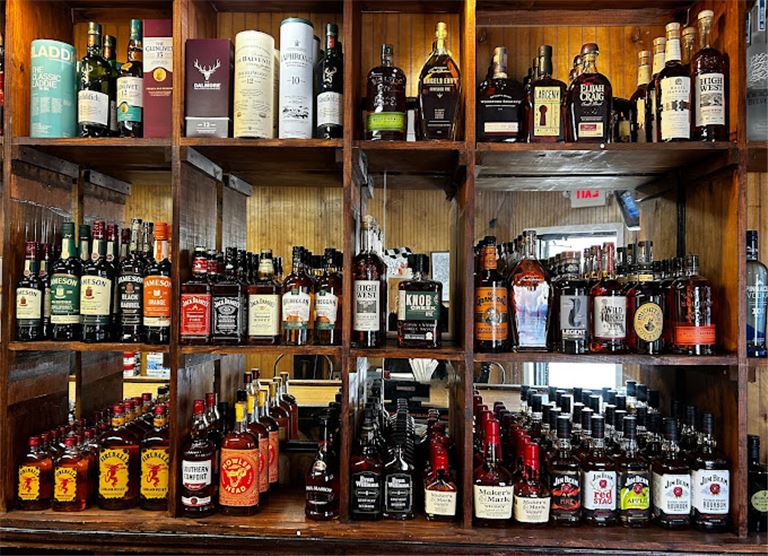 7 Days Liquor store with or without Property For Sale in Baltimore